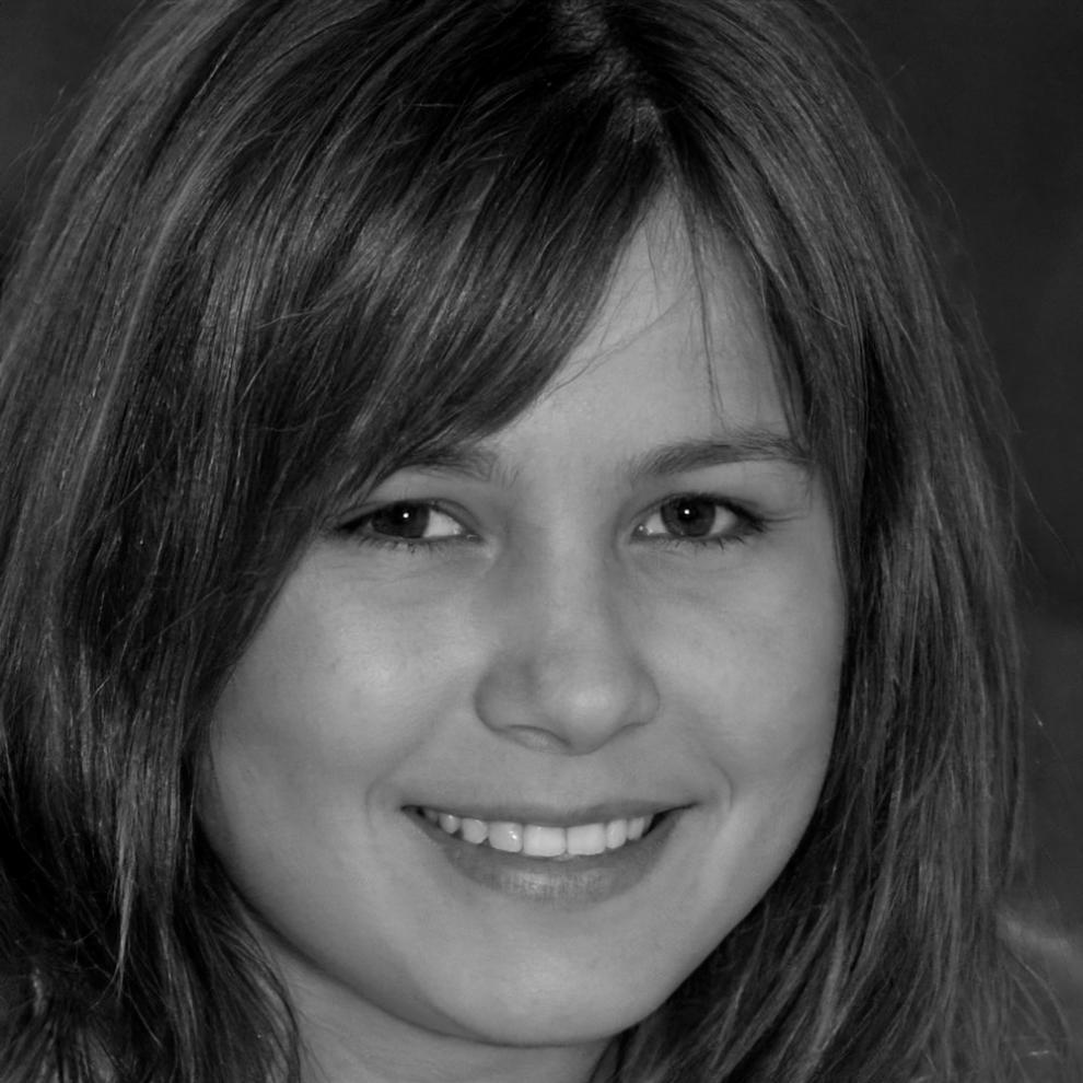 Lena Bauer instructor portrait